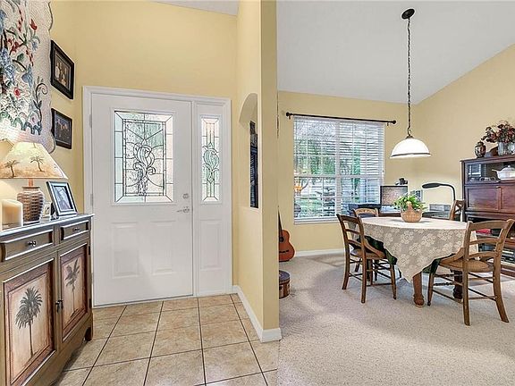 4th image of 4916 Sawgrass Lake Cir