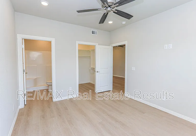 1401 Poigai Way #1 — Photo 17
