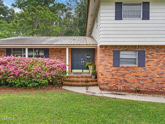 4th image of 3211 BLAIR Drive