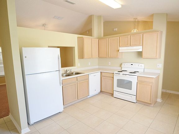 2nd image of 2360 Saint Augustine St