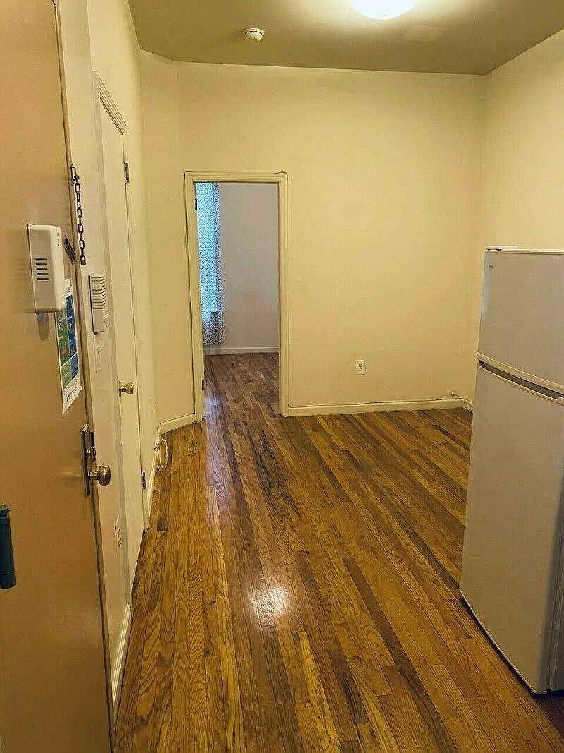 309 W 47th St Apt 1re New York Ny 10036 Zillow