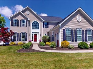 71 Waterford Park, Grand Island, NY