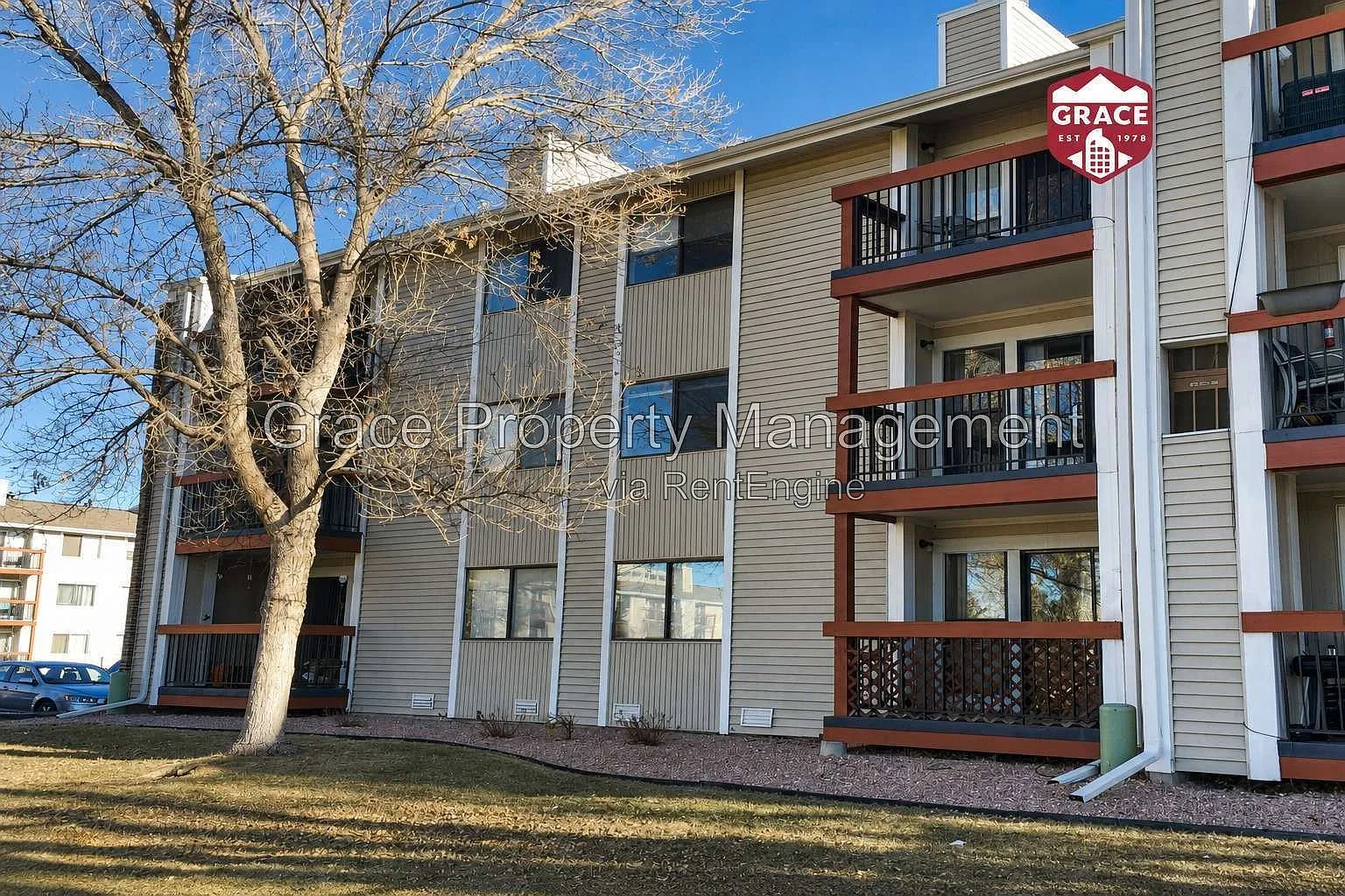 2 bed, 1.0 bath, $1,325 — Photo 1