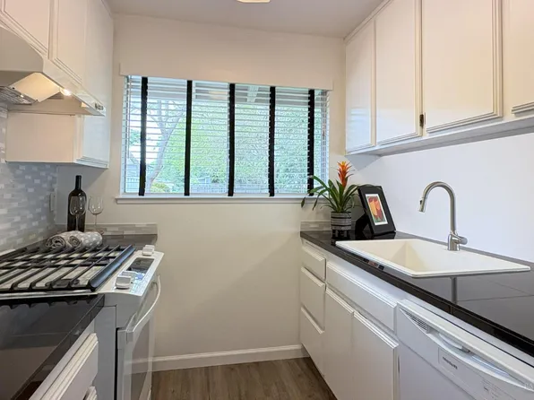 48 Belvedere Court, Napa, CA 94559