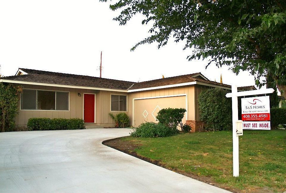1st image of 2841 Mauricia Ave