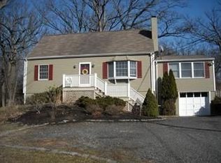 223 Long Hill Rd, Little Falls, NJ 07424