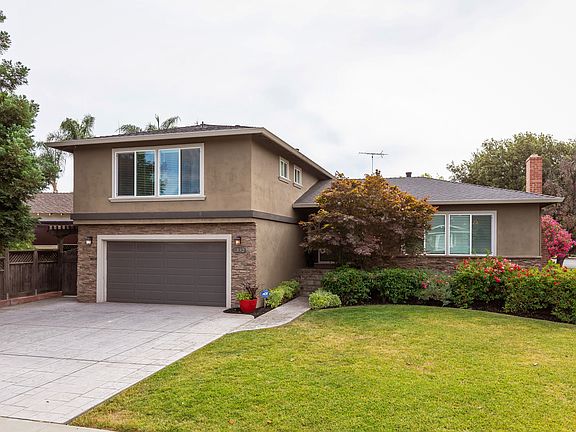 2nd image of 1332 Los Palos Way