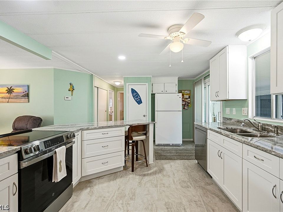 1st image of 293 Edwardo Ave