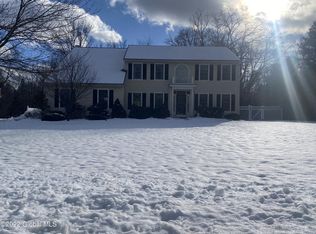 3 Burton Ln Loudonville NY 12211 Zillow