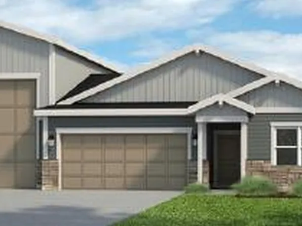 305 Plains Pkwy, Hudson, CO 80642