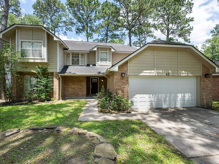 43 Hickory Oak Dr — Photo 4