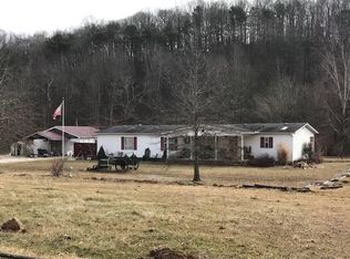 92 Large Farm Rd, Greenup, KY 41144