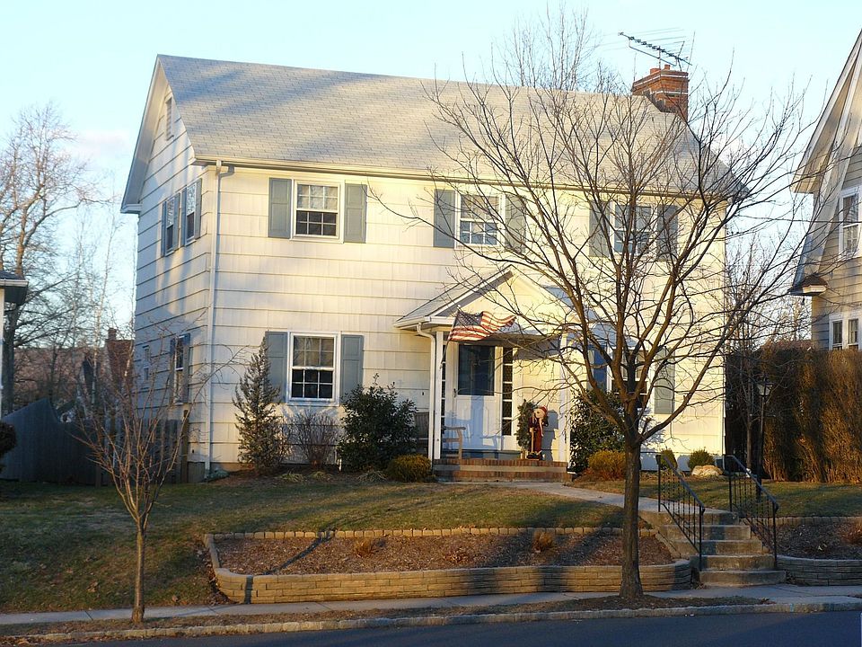Center Hall Colonial