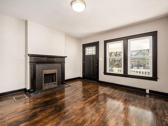 5th image of 814 Thurman Ave #814