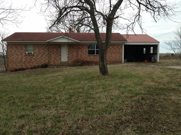 5679 Highway 166 S, Pocahontas, AR 72455