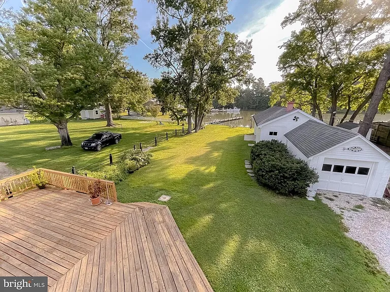 18858 McKays Beach Rd — Photo 5