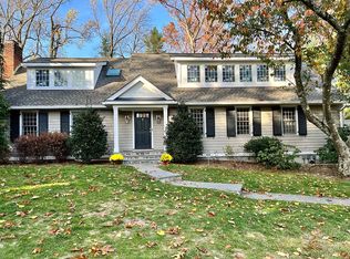 144 Hillcrest Rd, New Canaan, CT 06840