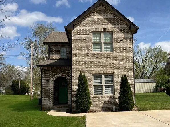 101 Portland Blvd, Portland, TN 37148