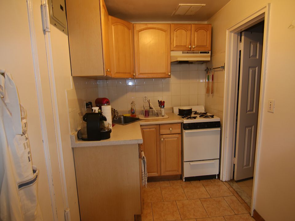 1st image of 16 W 85th St APT 4B