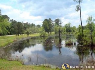 6283 Val Del Rd, Hahira, GA 31632