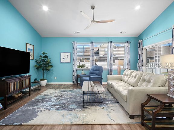 3rd image of 314 Corn Mill Way