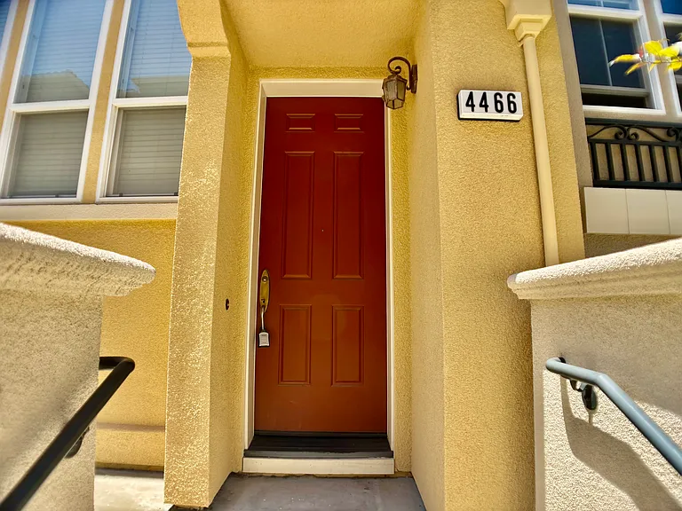 4466 Laird Cir — Photo 3