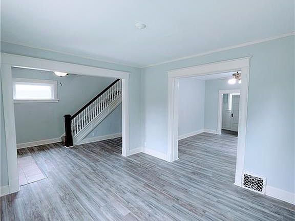 5th image of 2725 Sacramento St