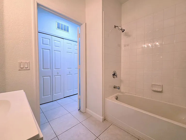 5345 Maxon Ter — Photo 16