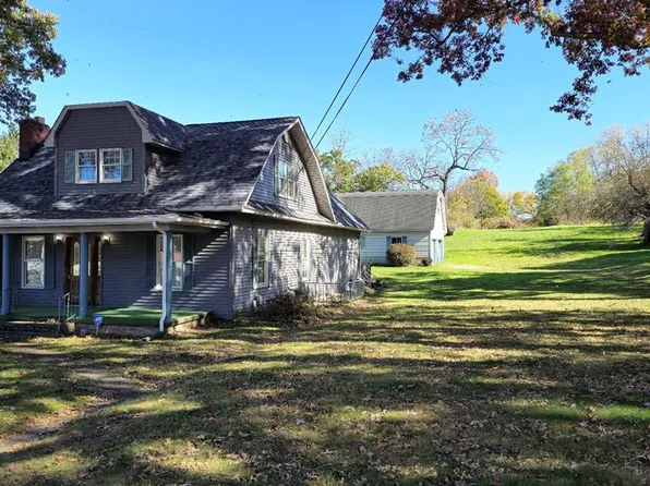 119 Kayo Ln, Daniels, WV 25832