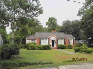 1607 Sarsfield Ave, Camden, SC 29020