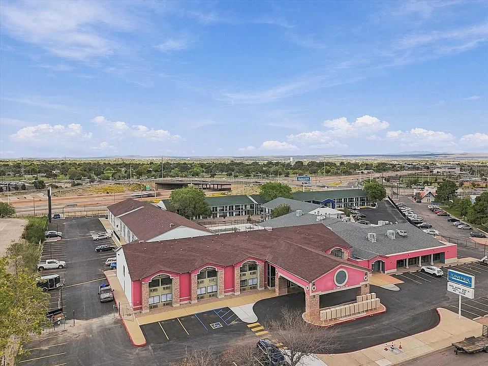 Daytime view of the Juniper Flats campus