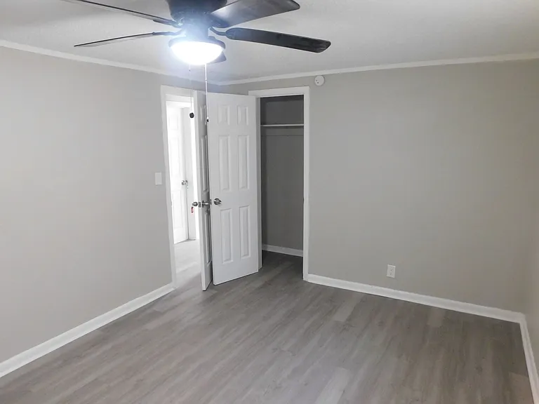 1348 Steele St #1 — Photo 11