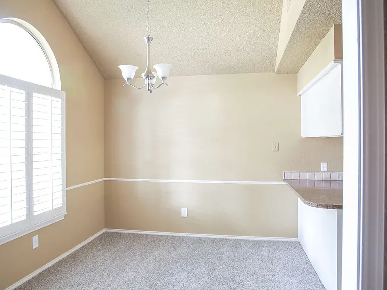 9705 Abbeville Ave — Photo 17