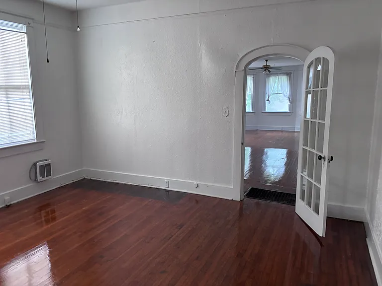 715 Spanish Town Rd #1 — Photo 12