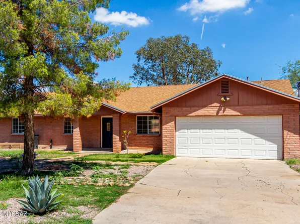 1065 Pelo Ct, Rio Rico, AZ 85648