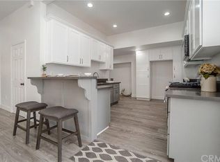 1745 E 68th St, Los Angeles, CA 90001
