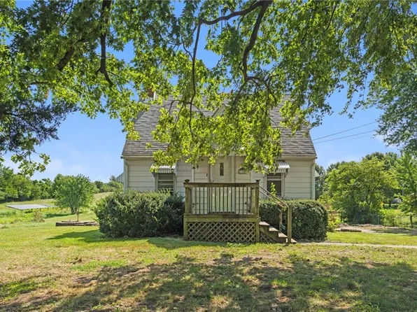 2419 N 123rd St, Kansas City, KS 66109