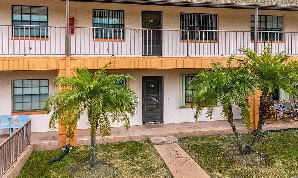 1st image of 13250 Ridge Rd APT 6A3