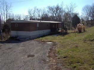 3387 Ky Highway 22 W, Falmouth, KY 41040