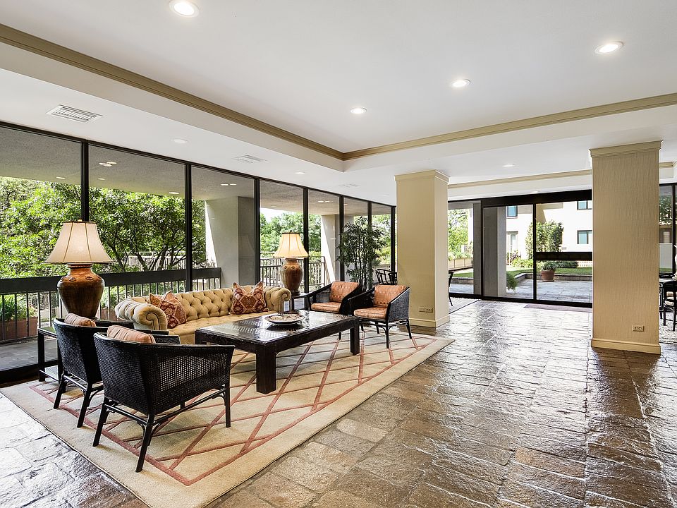 1st image of 4001 N New Braunfels Ave APT 1104A