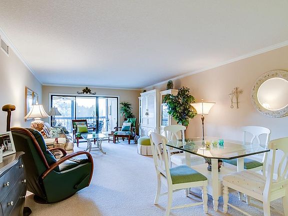 3rd image of 5101 Highway A1a APT 107