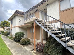 320 W Mountain View Ave #B, Glendora, CA 91741