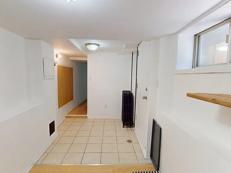 634 Dovercourt Rd #6 — Photo 7
