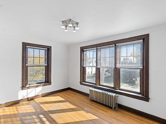 4th image of 108 Washtenaw Rd #108W-1