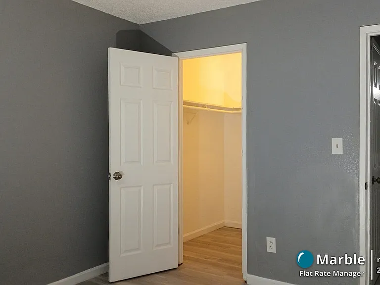 4550 E Fountain Way #111 — Photo 8