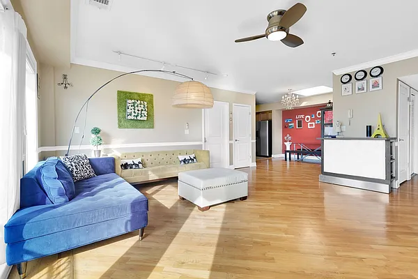 Sold by Berkshire Hathaway HomeServices, Hudson River Properties | media 2