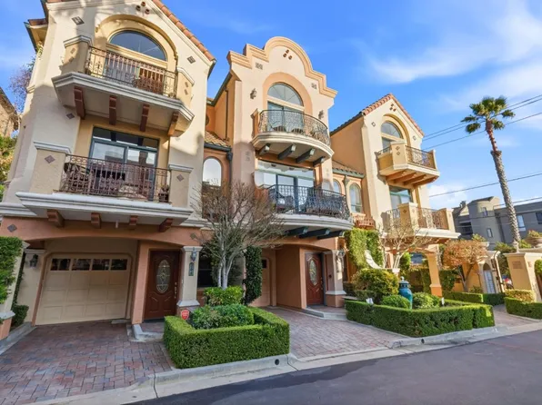 206 Villa Mar Vis, Santa Cruz, CA 95060