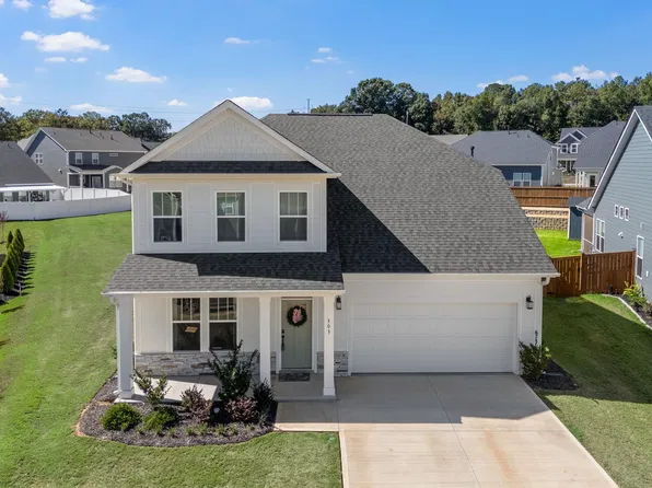 303 Eskdale Rd, Simpsonville, SC 29681