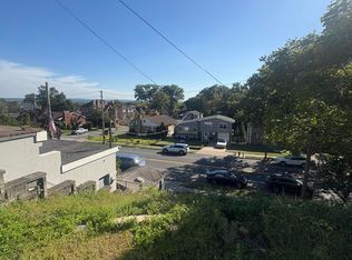 603 W Fingerboard Rd, Staten Island, NY 10305