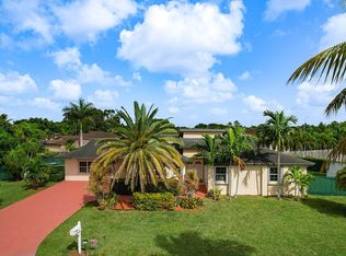 18520 SW 127th Ct, Miami, FL 33177